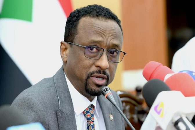 Al-Aysar inspects the headquarters of Al-Shuruq satellite channel and affirms the ministry’s commitment to its reconstruction in Khartoum.